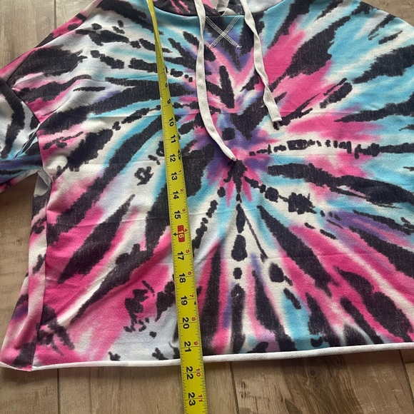 Adorable Tie Dye Hoodie - Picture 5 of 10